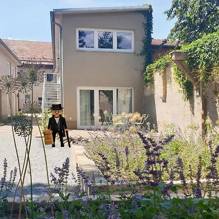 Aparthotel Travel Art Boardinghouse Neuruppin Exterior foto